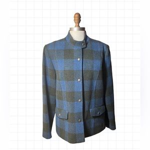 1980’s Women’s Pendleton Blue Plaid Wool coat